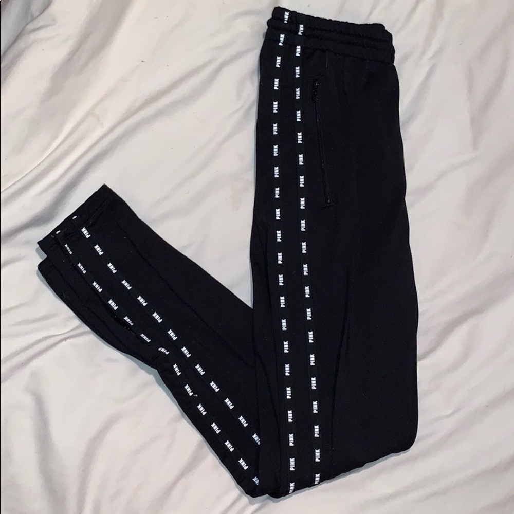 VS PINK JOGGERS